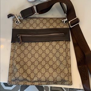 Crossbody bag